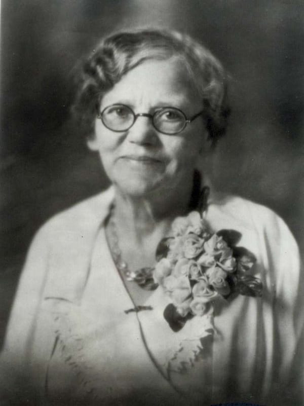 The Widow Who Started H-E-B, and How Her $60 Grocery Became "Texas' FEMA"